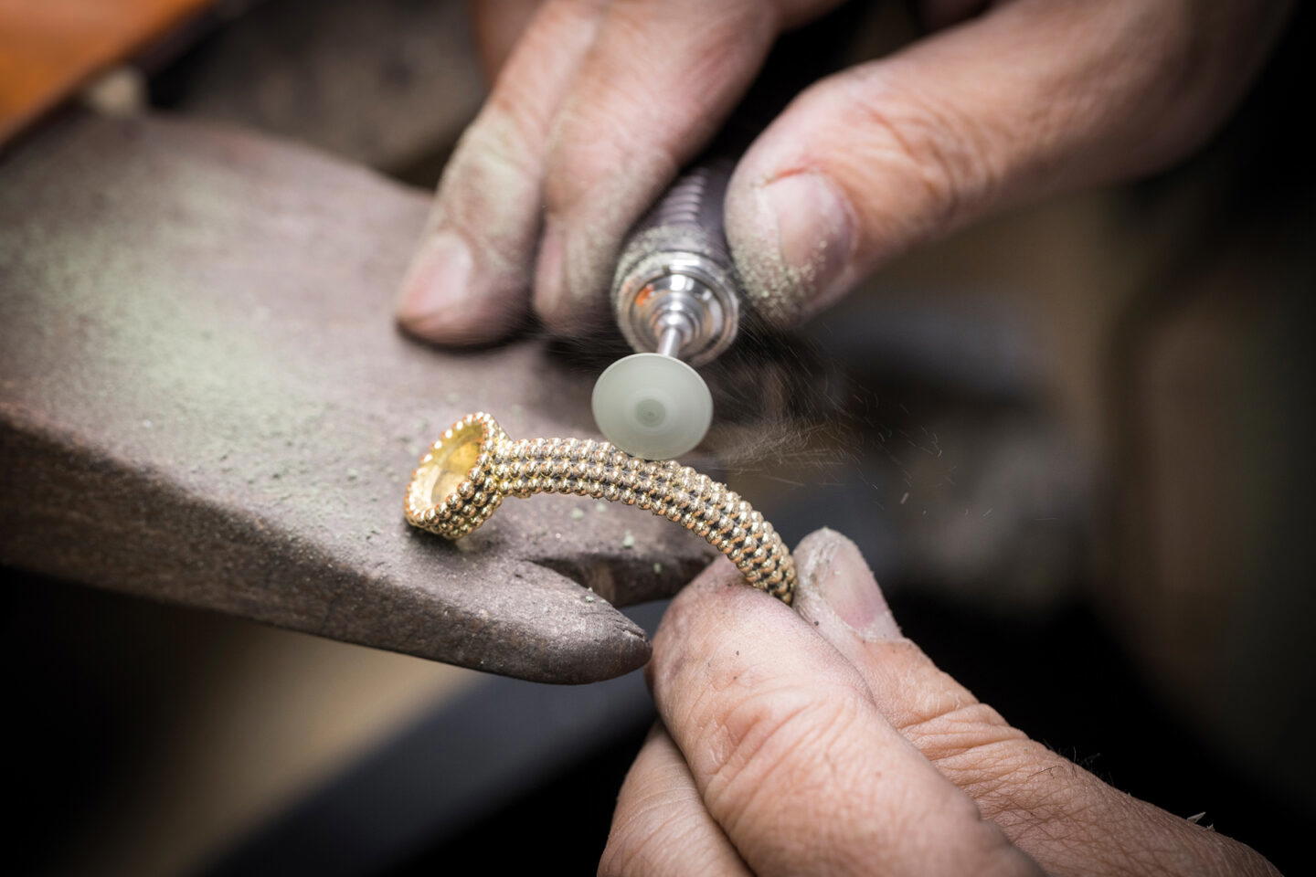 Each bead is hand polished to reflect a harmonious, even shine (Credit: Van Cleef & Arpels)