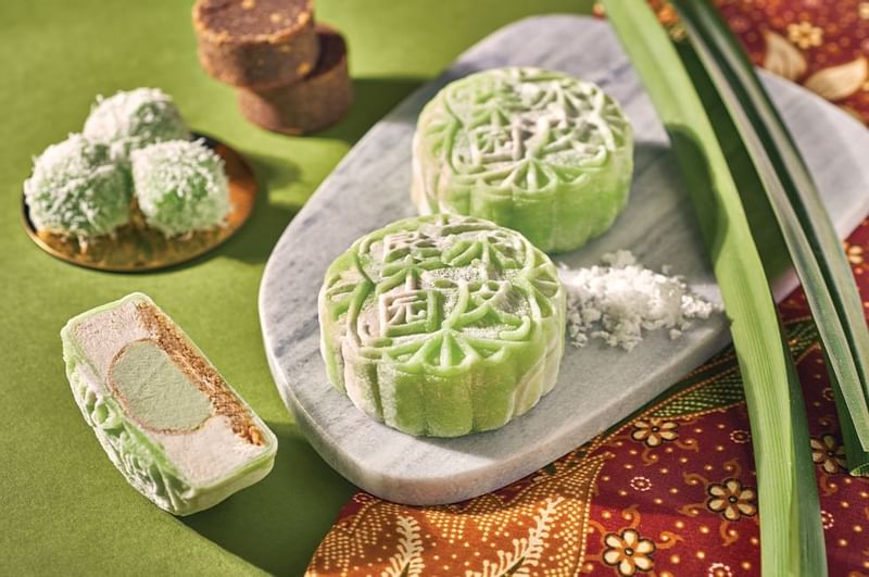 Ondeh Ondeh mooncake from Goodwood Park Hotel