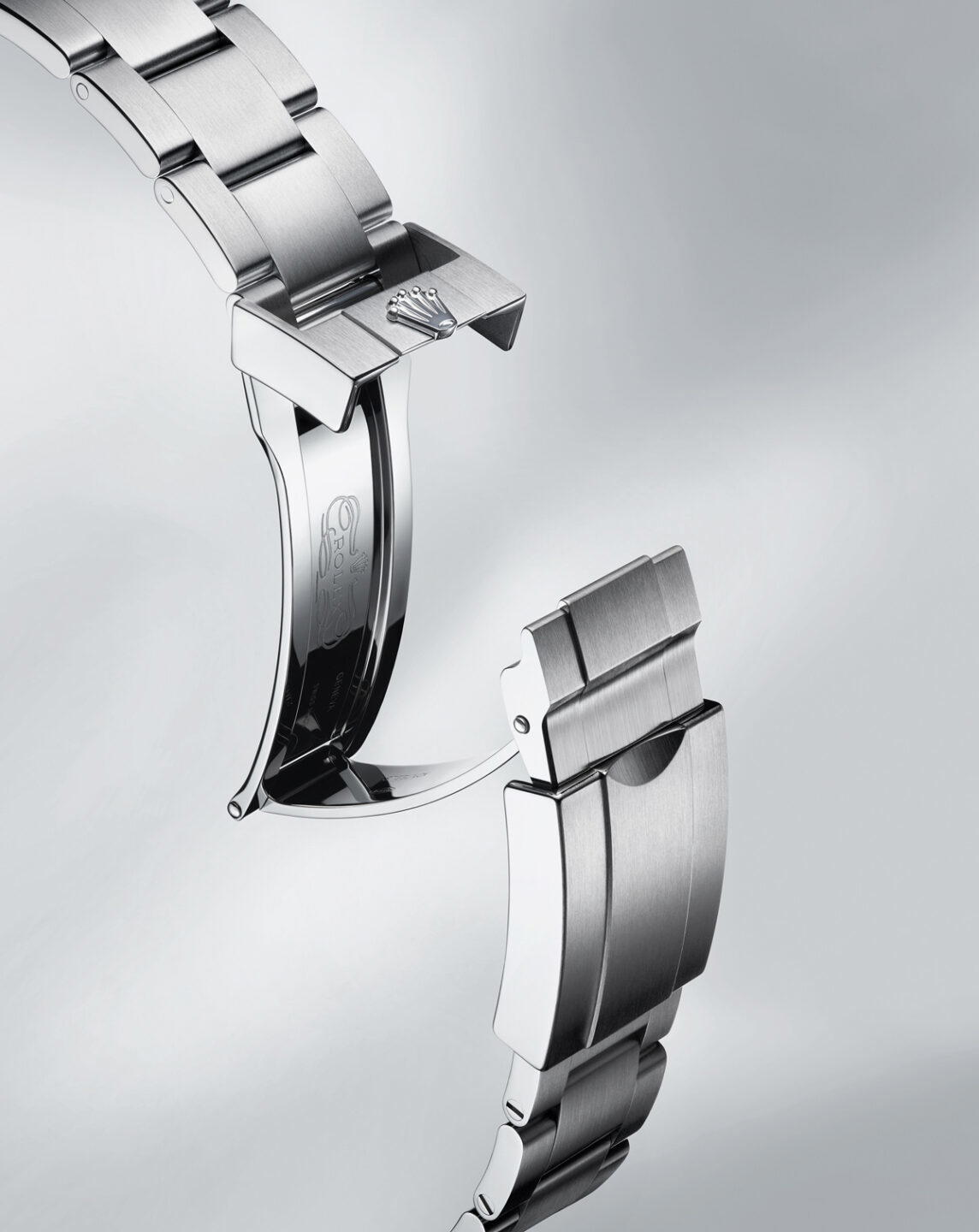 The watch is fitted with an Oyster bracelet featuring an Oysterlock folding clasp and the Easylink comfort extension link (Credit: Rolex)