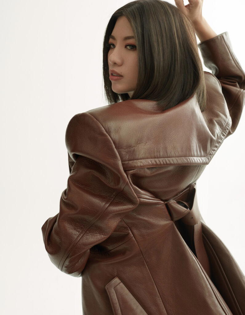 Leanne Robers poses for the camera