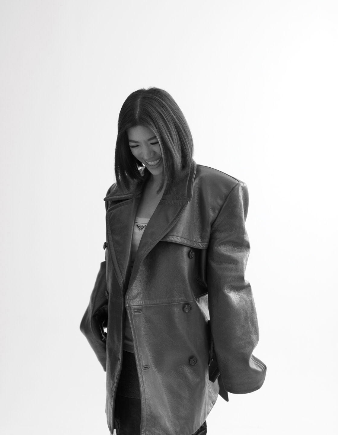 Leanne Robers in black and white