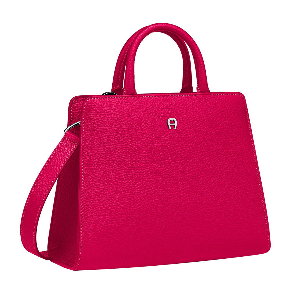 Aigner autumn/winter 2022