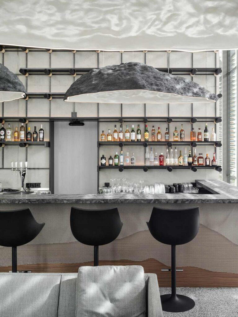 The Bar des Horlogers is where visitors can enjoy regional dishes and beverages in a relaxing atmosphere