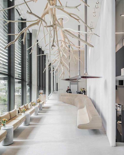 The lobby of the Hôtel des Horlogers