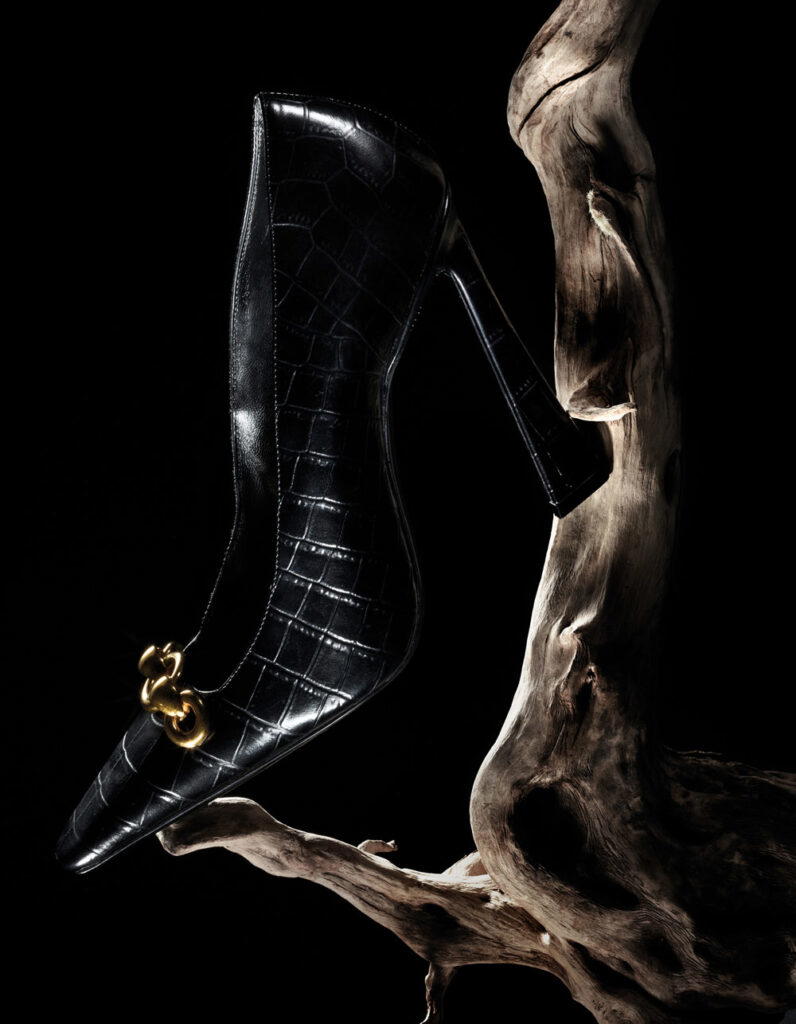 Embossed crocodile patent leather pump, from Saint Laurent