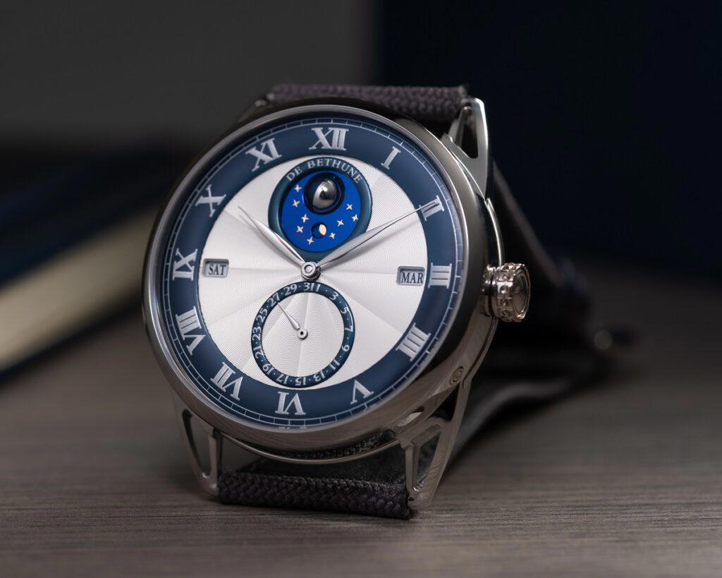 The DB25sQP in titanium retains the harmonious lines that contributed to the success of the original DB25QP (Credit: De Bethune)