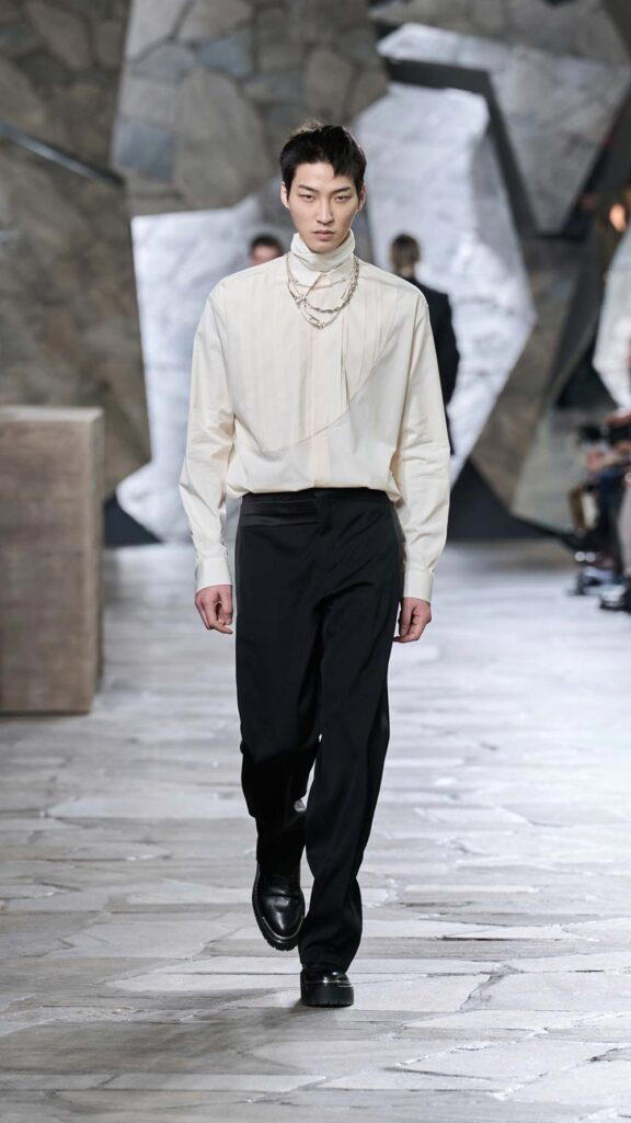 Look 46 (Credit: Hermès)