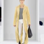 Look 16 (Credit: Loewe)