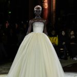 Look 1 (Credit: Viktor & Rolf)