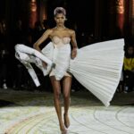 Look 12 (Credit: Viktor & Rolf)