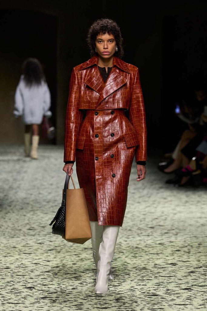 Look 10 (Credit: Bottega Veneta)
