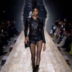 Look 6 (Credit: Moschino)