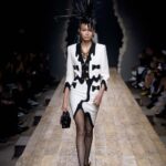 Look 10 (Credit: Moschino)