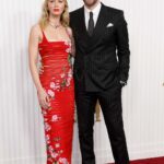 Wearing<strong> Oscar de la Renta</strong> (Blunt) (Credit: Getty Images)