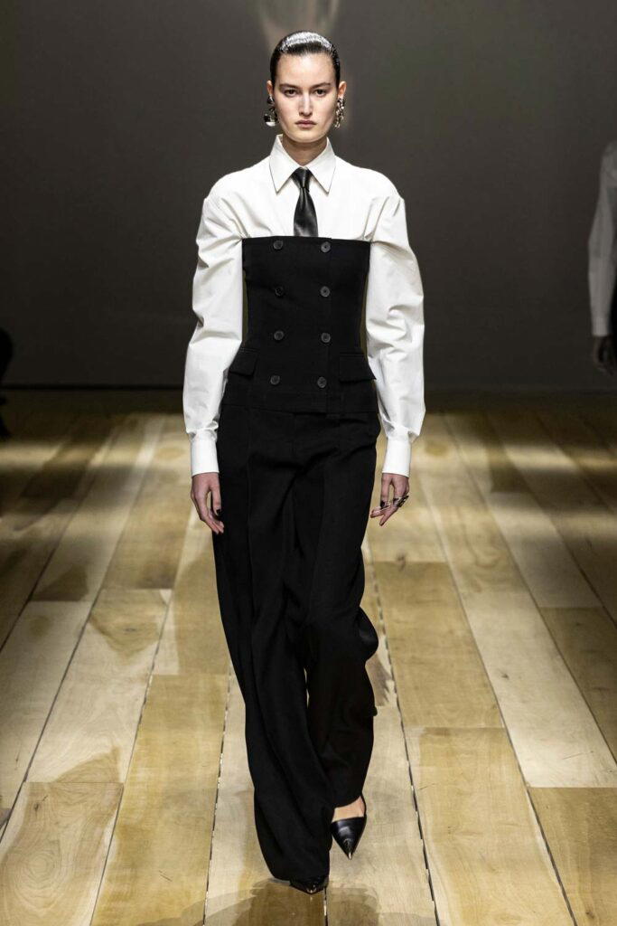 Look 11 (Credit: Alexander McQueen)