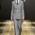 Look 17 (Credit: Alexander McQueen)