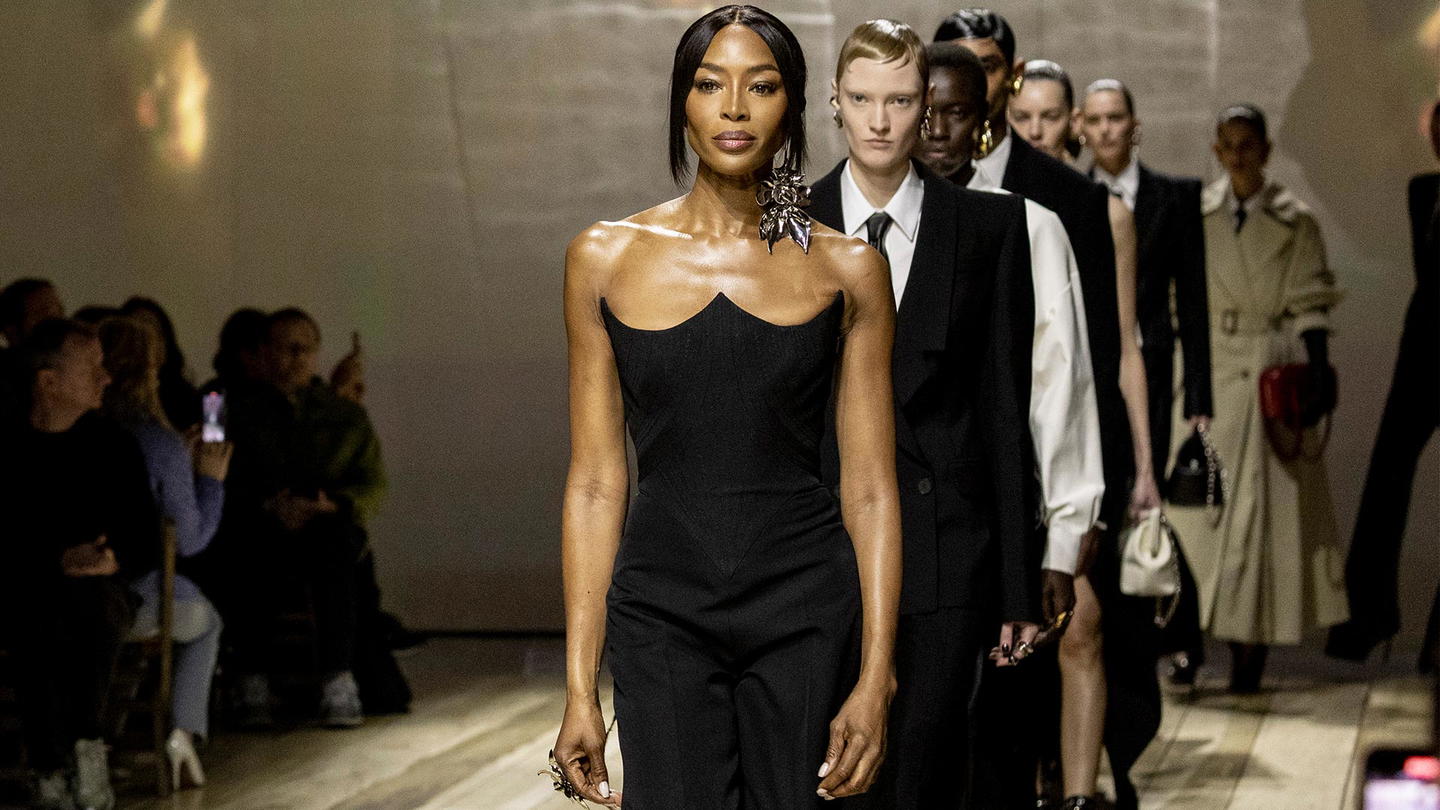 Alexander McQueen Autumn/Winter 2023 Womenswear: 9 A+ Looks
