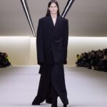 Look 1 (Credit: Balenciaga)