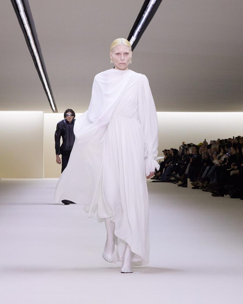 Look 23 (Credit: Balenciaga)