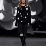 Look 9 (Credit: Chanel)