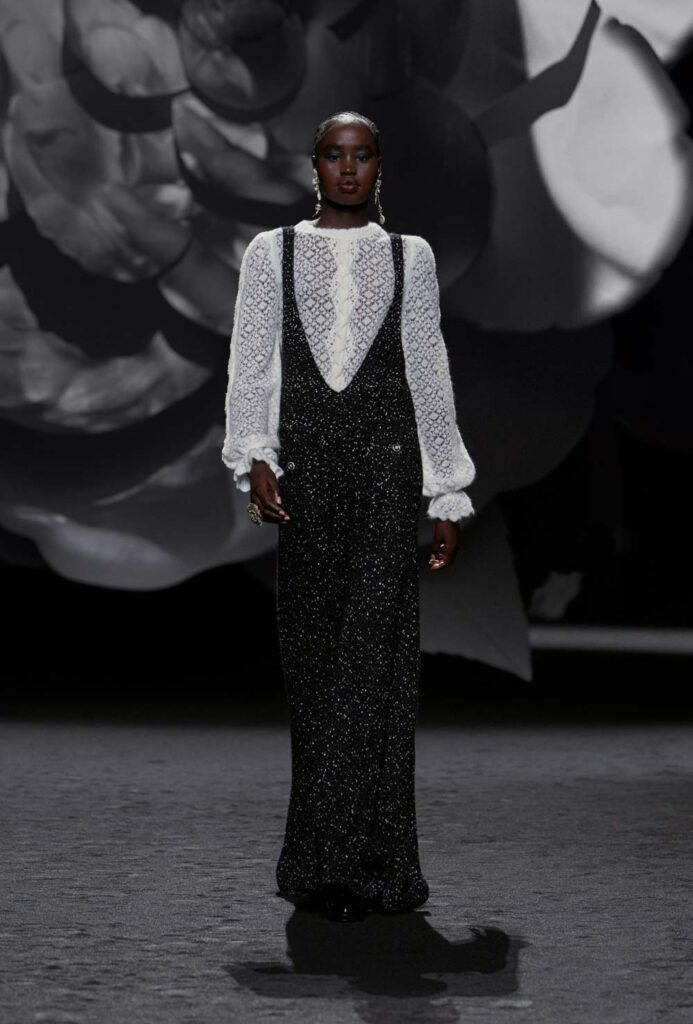 Look 53 (Credit: Chanel)