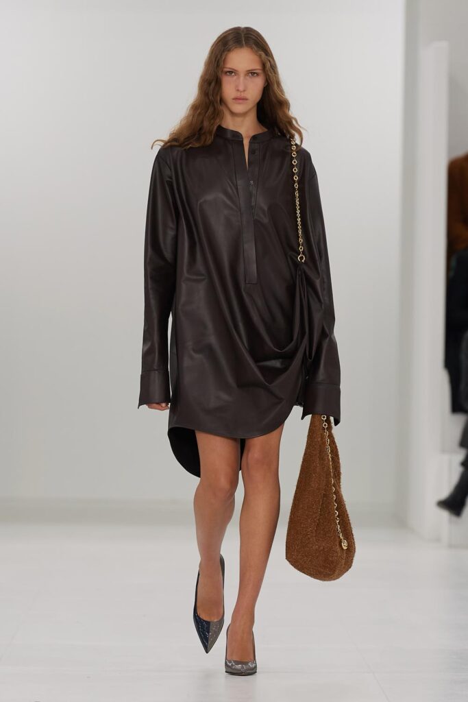 Look 4 (Credit: Loewe)