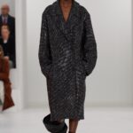 Look 21 (Credit: Loewe)