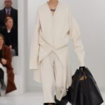 Look 45 (Credit: Loewe)