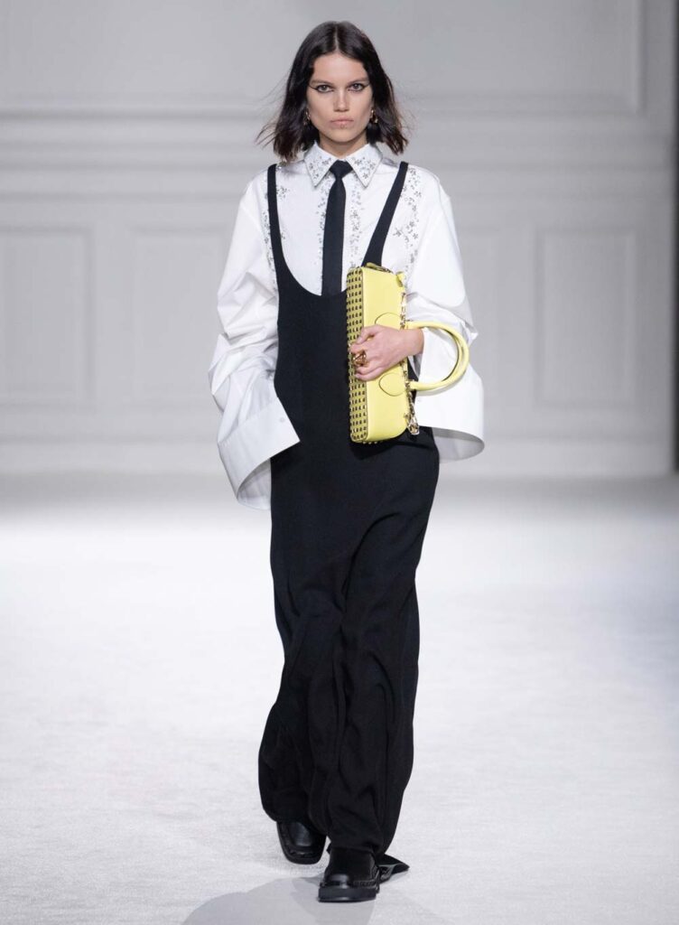 Look 13 (Credit: Valentino)