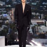 Look 4 (Credit: Versace)