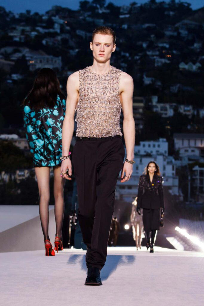 Look 67 (Credit: Versace)