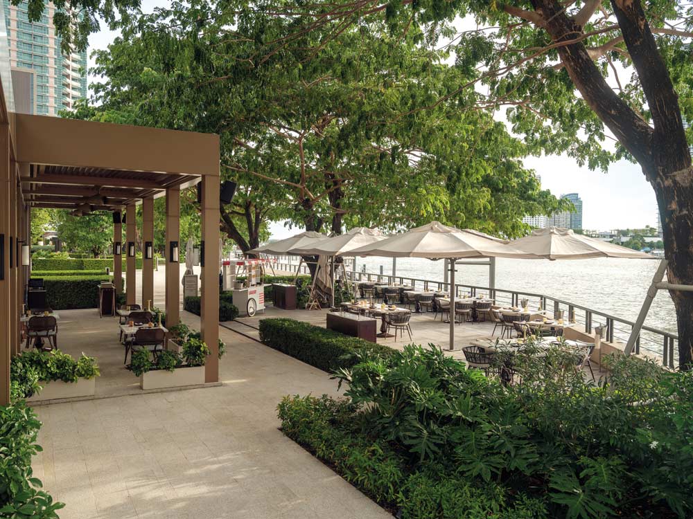 Phra Nakhon is located on the banks of the Chao Phraya River