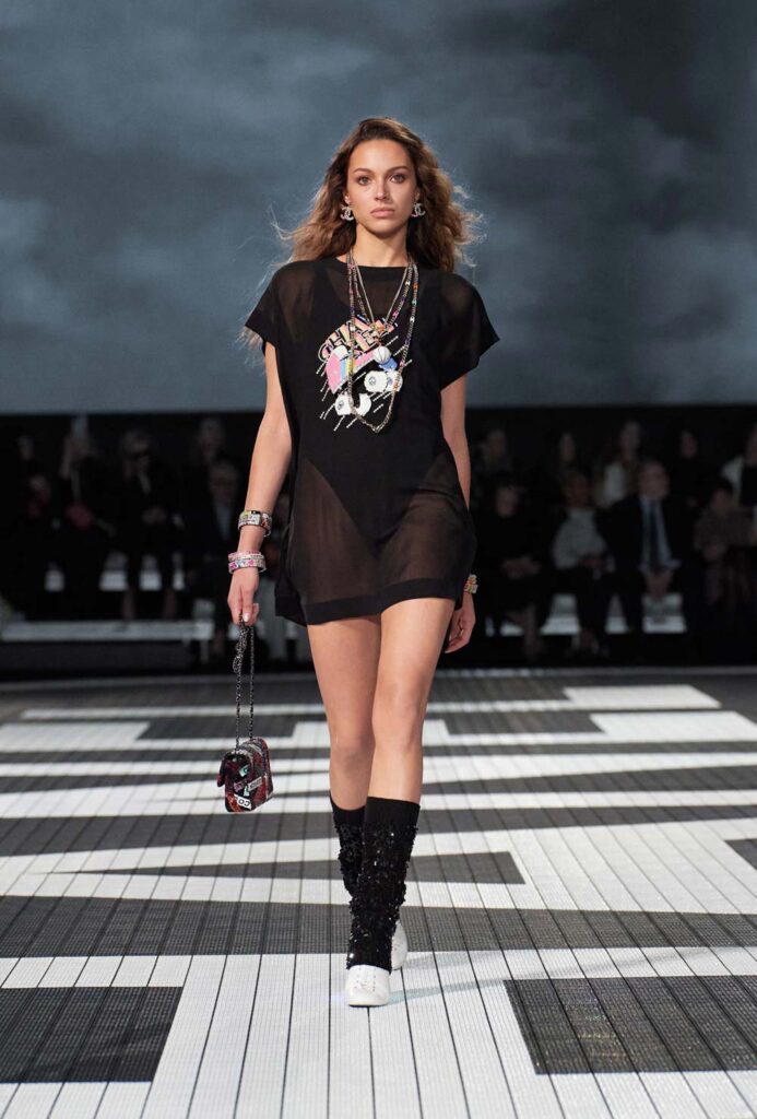 Look 59 (Credit: Chanel)
