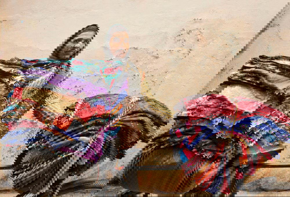 A vendor on a Varanasi road