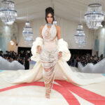 Wearing <strong>Schiaparelli</strong> (Credit: Getty Images)