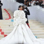 Wearing <strong>Valentino</strong><strong> Haute Couture</strong> and <strong>Gucci</strong> respectively (Credit: Getty Images)