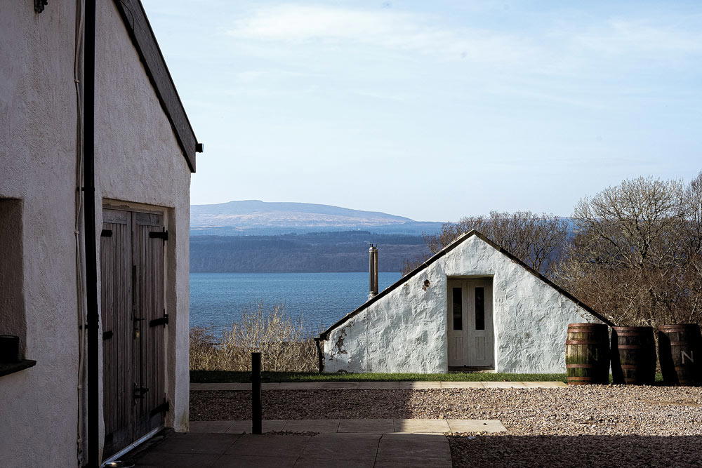 The Nc’nean distillery is powered by renewable energy