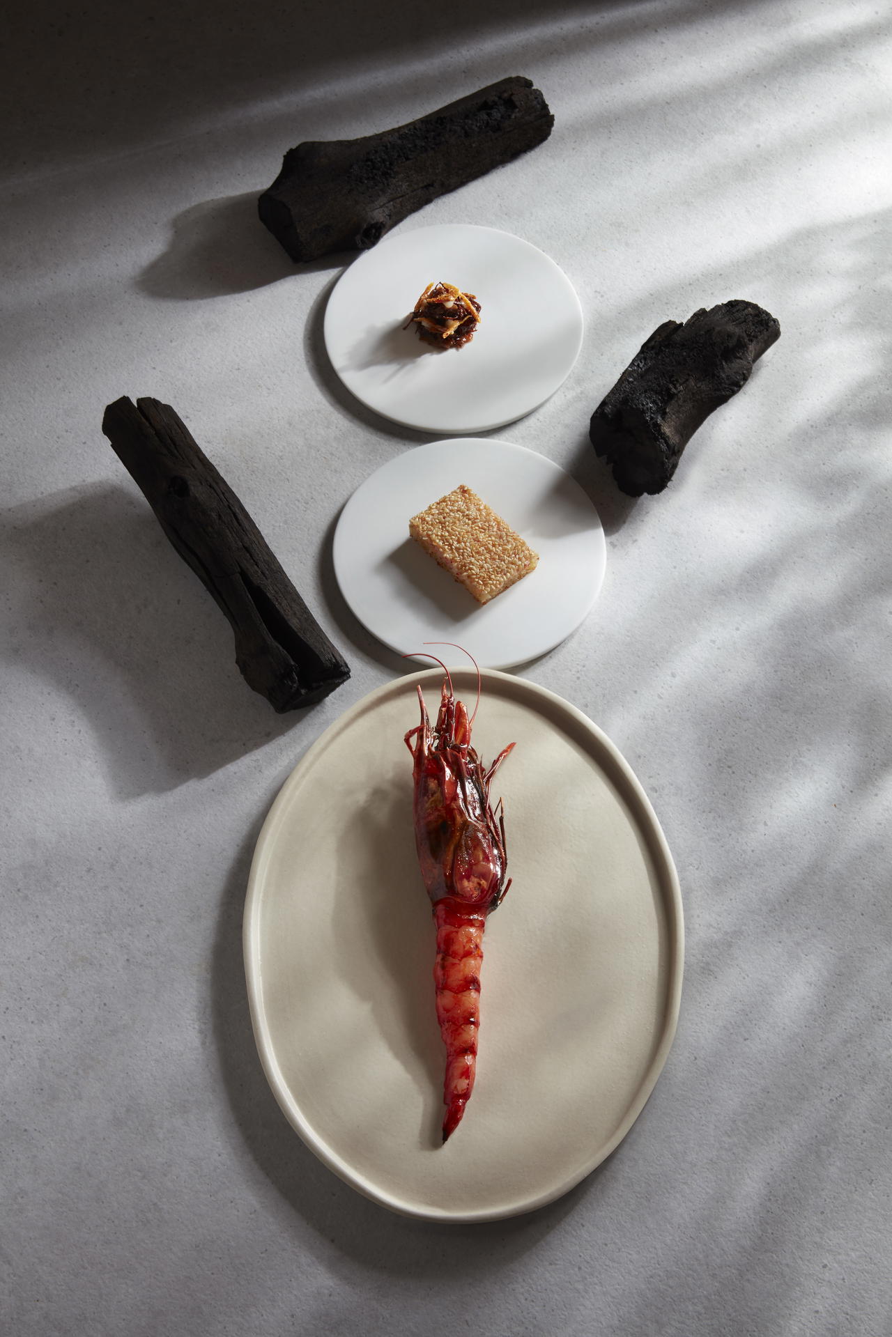 Whole red prawn with sesame bread and XO sauce