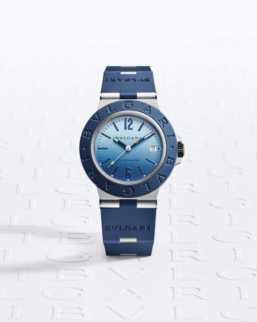 Bulgari Aluminium Capri Solotempo in DLC-coated aluminium and titanium