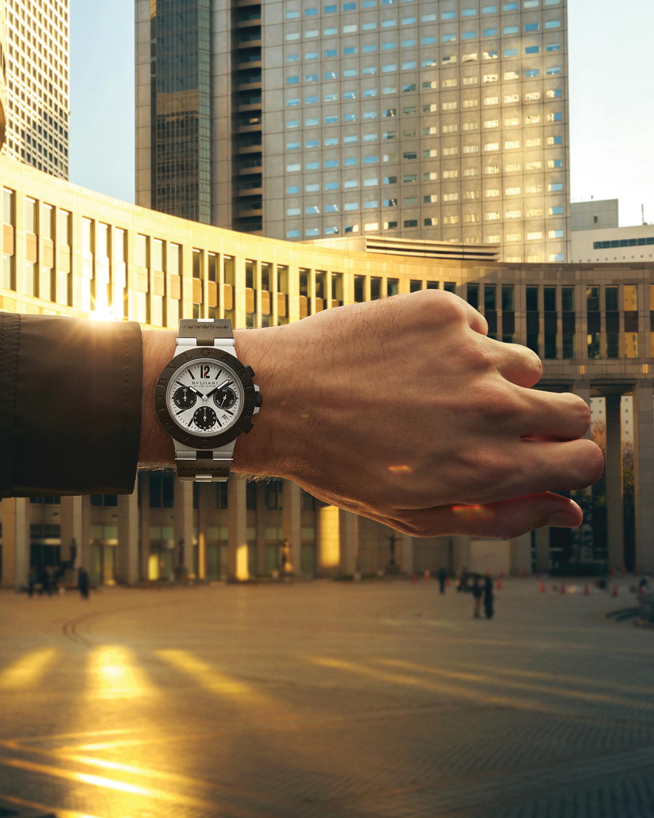 Bulgari Aluminium Chronograph White in DLC-coated aluminium and titanium