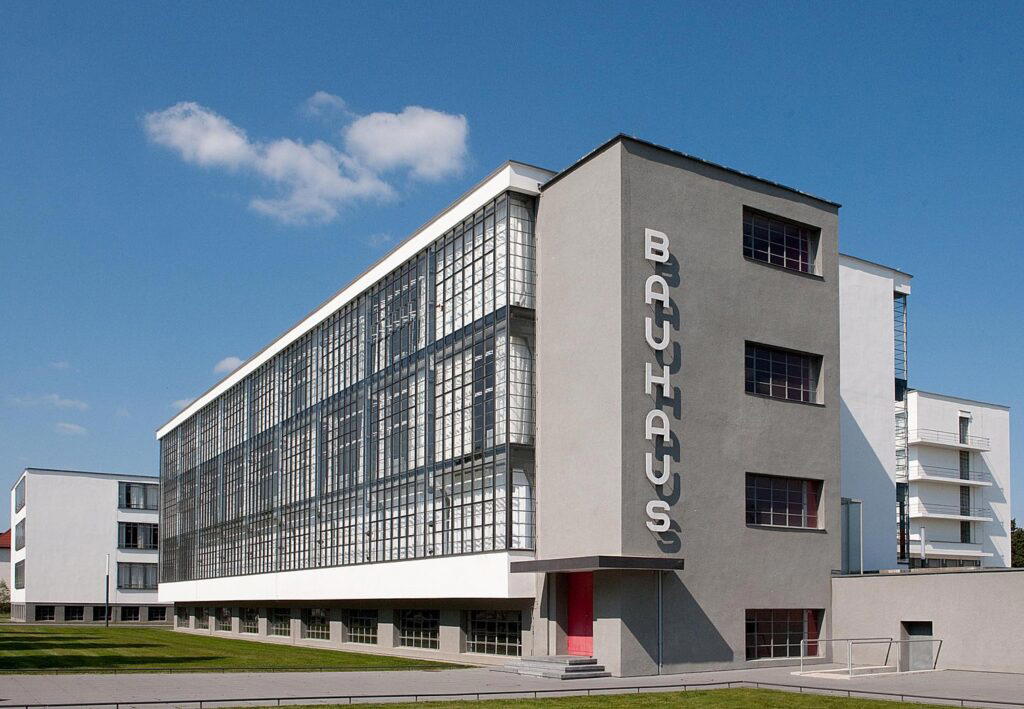 Bauhaus building, commissioned by the city of Dessau (Credit: bauhaus-dessau.de)