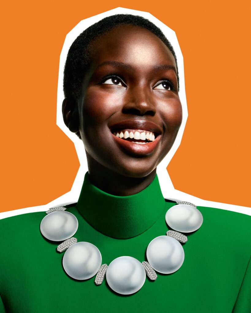 Pearl Soap Bubble necklace in aluminium and white gold with diamonds mother-of-pearl and sapphire glass (Credit: Boucheron)