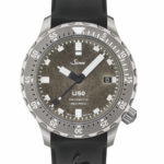 U50 DS in German Submarine Steel with a black silicon strap (Credit: Sinn)