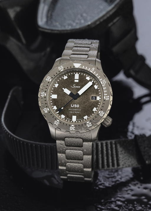 U50 DS in German Submarine steel; 1000 pieces only (Credit: Sinn)