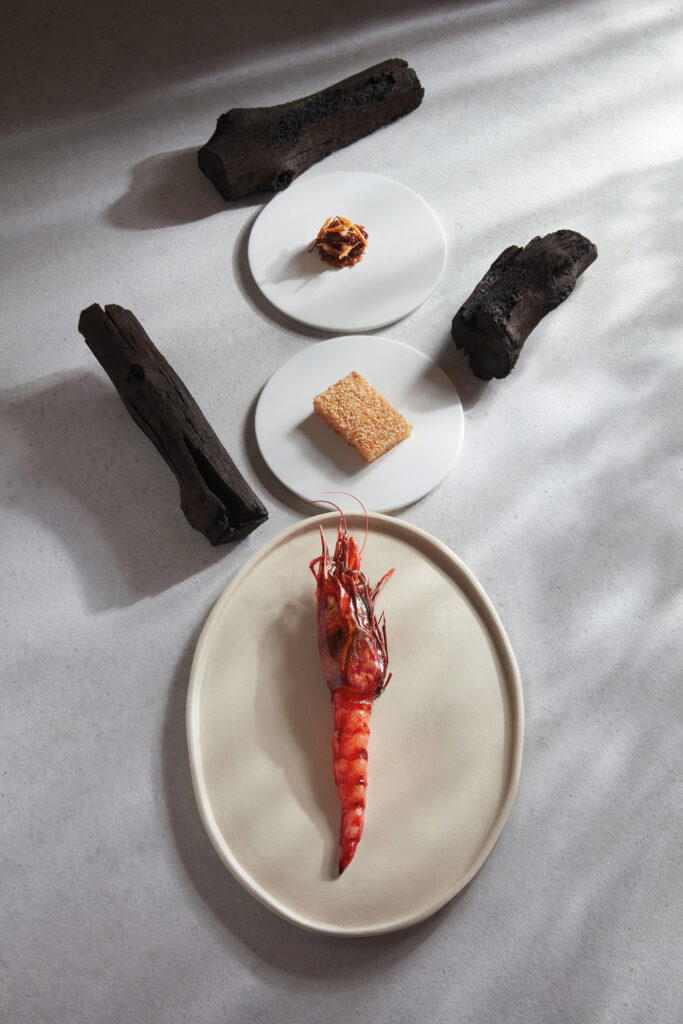 Whole red prawn with sesame bread and XO sauce