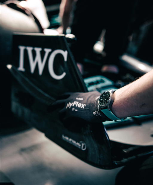 Pilot’s Watch Chronograph 41 Mercedes-AMG Petronas Formula One Team Ref IW388108 (Credit: IWC)