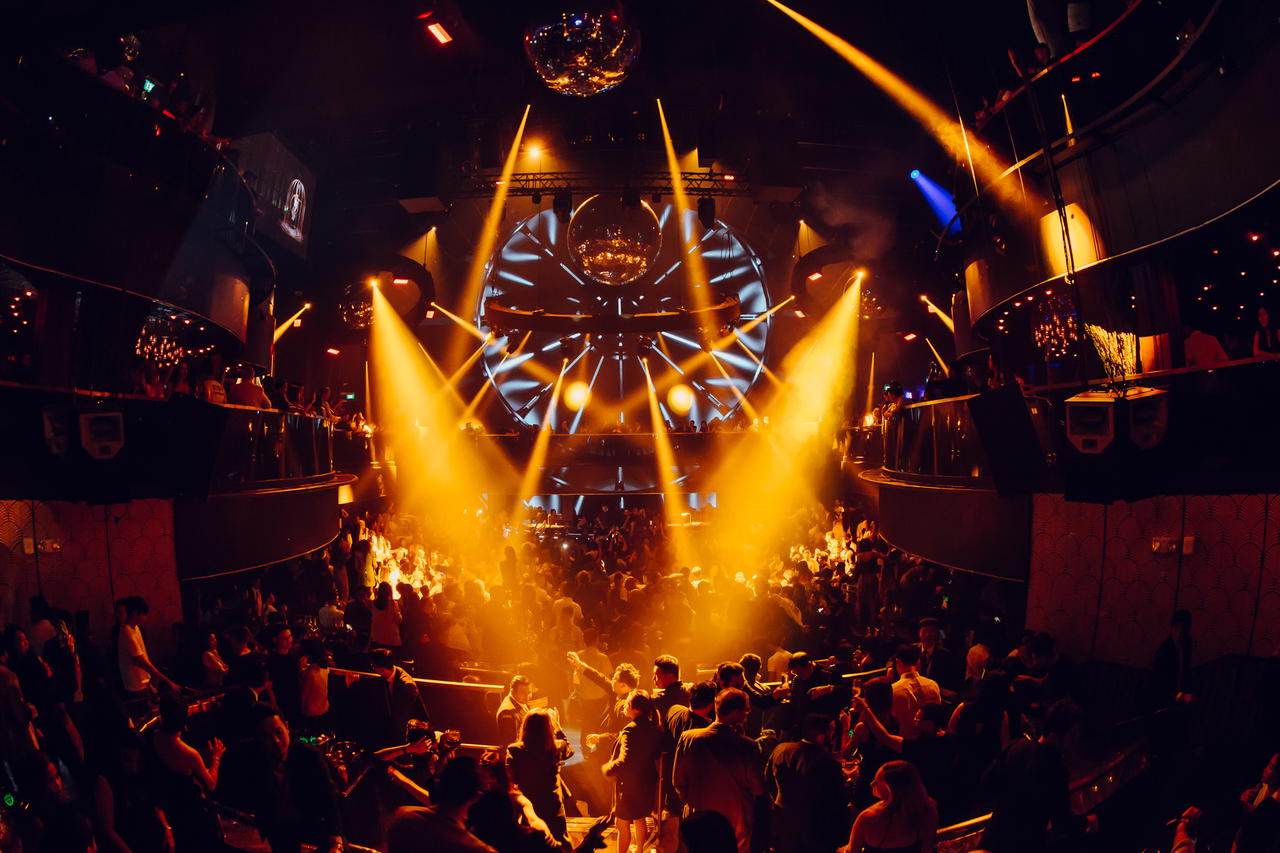 At Marquee, cardholders enjoy complimentary perks, priority sofa RSVPs, among other VOYAGE-exclusive privileges