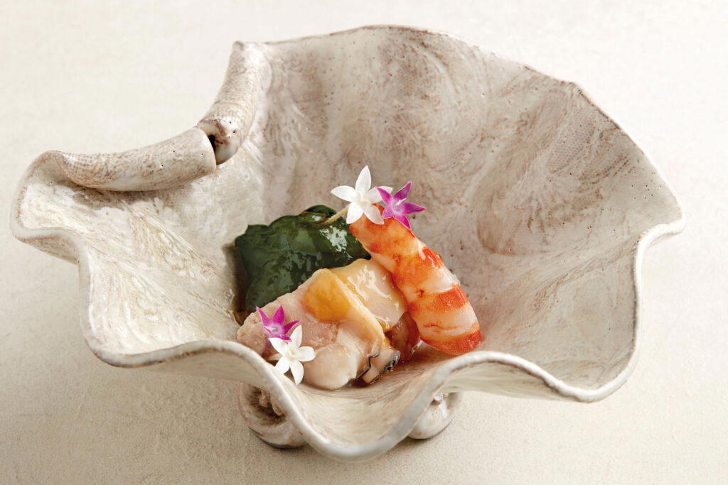 Sakizuke, featuring kinjiso, one of 15 official Kaga vegetables