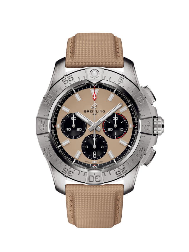 Breitling Avenger B01 Chronograph 44 in sand