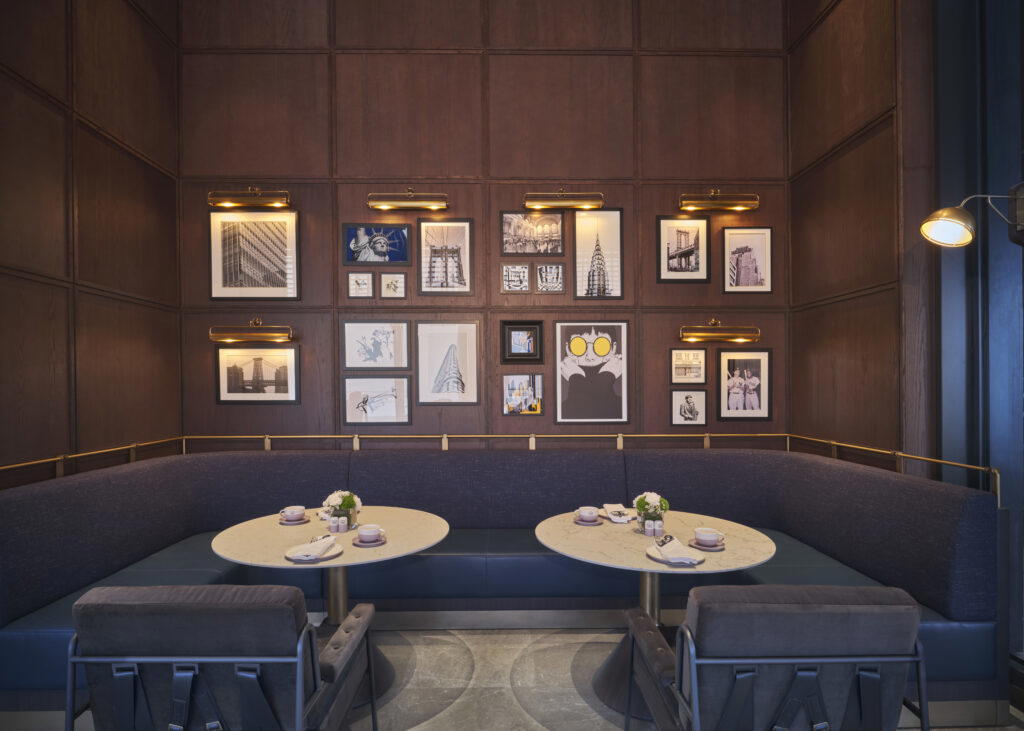 On the ground floor, American-style deli Madison’s offers a repertoire of New York bagels, burgers, and sandwiches